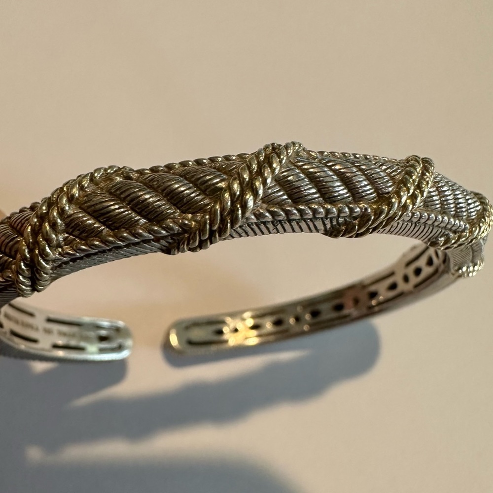 Judith Ripka Sterling Silver rope detail hinged cuff bracelet - Picture 6 of 8